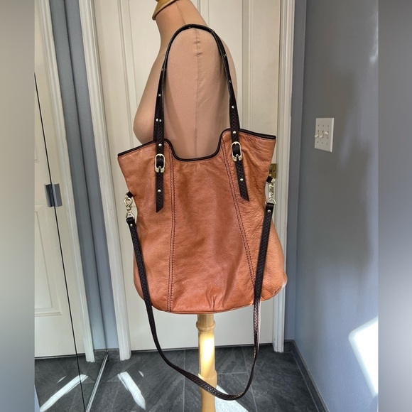 The Sak Tan Brown Leather Hobo Crossbody Shoulder Bag Bohemian Hippie - Picture 1 of 16